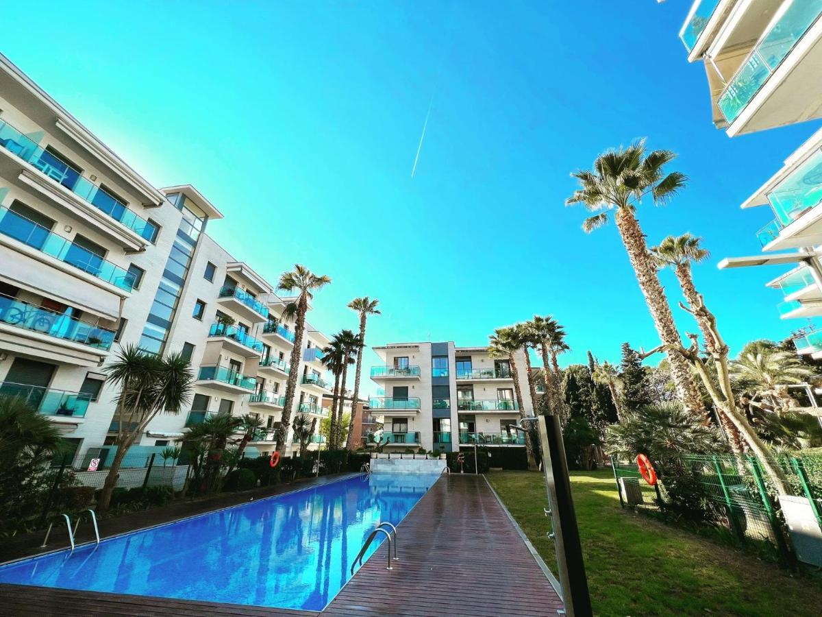 Apartamento Con Piscina Y Parking En Lloret De Mar 아파트 외부 사진